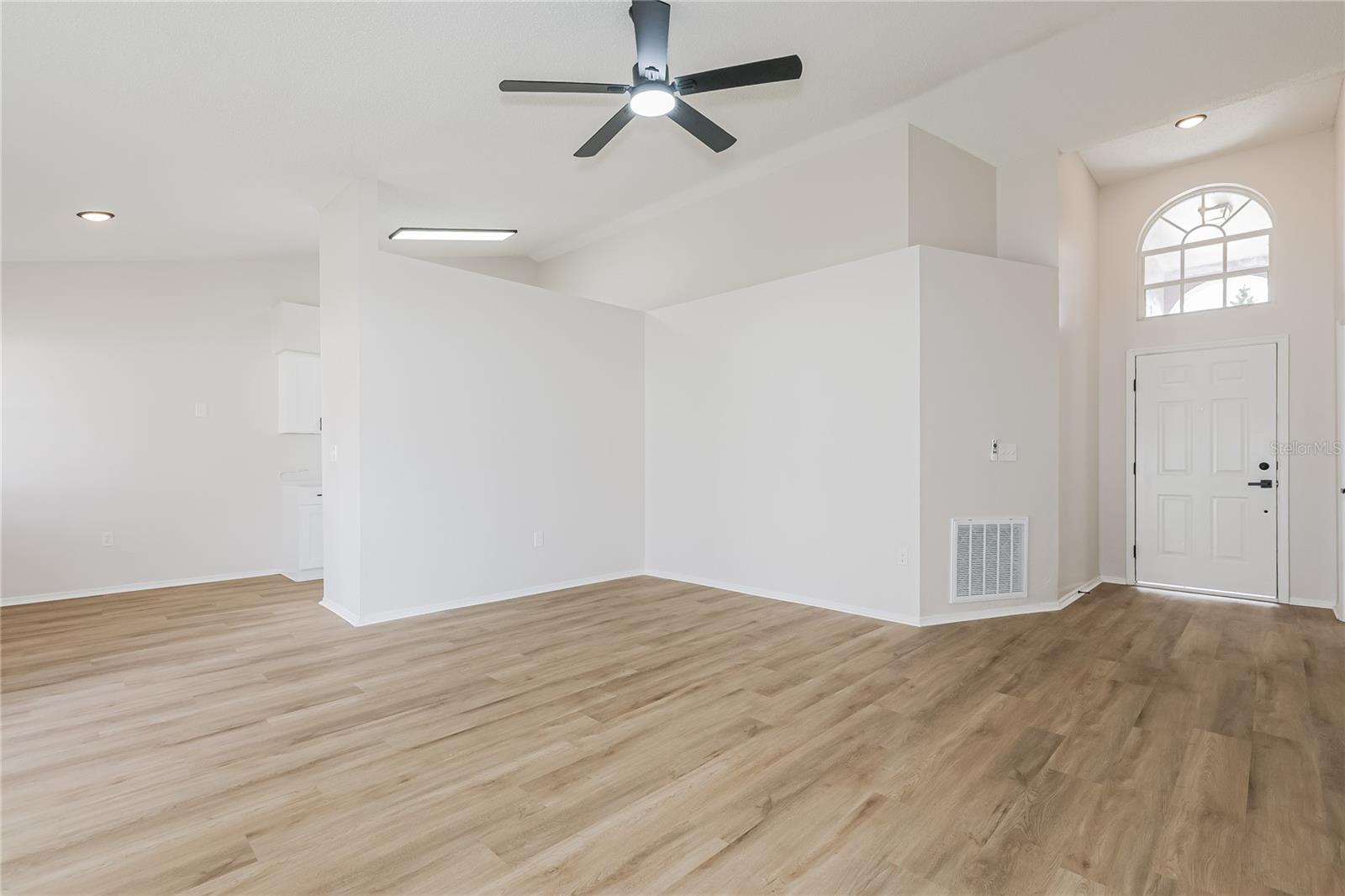 SUNSTATE HOMES - Residential