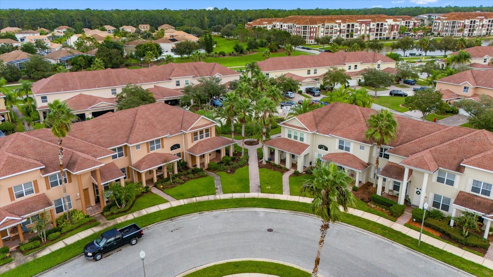 VENETIAN BAT UN 01 PH 01B - Residential