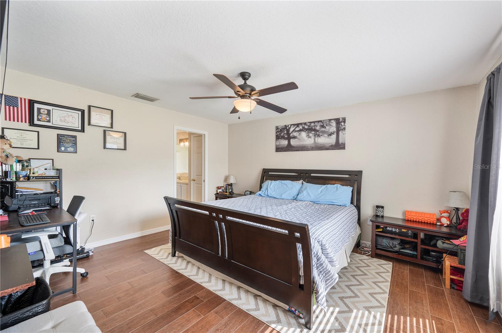 HUNTINGTON SUMMIT - Residential