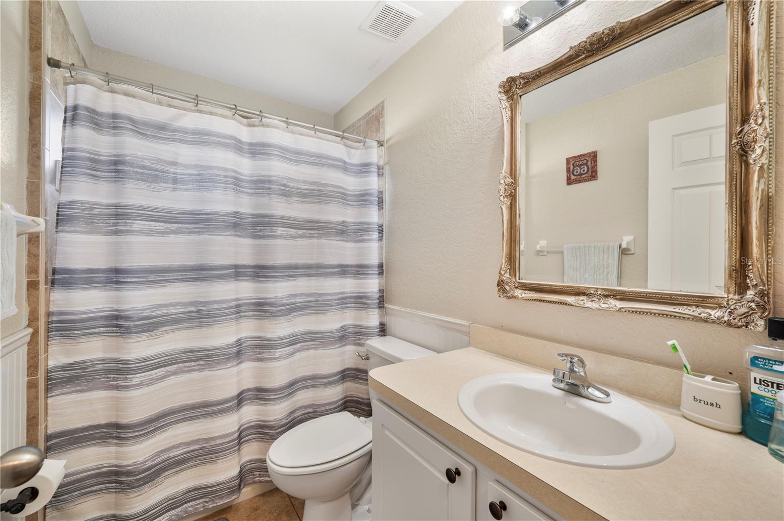 HUNTINGTON SUMMIT - Residential