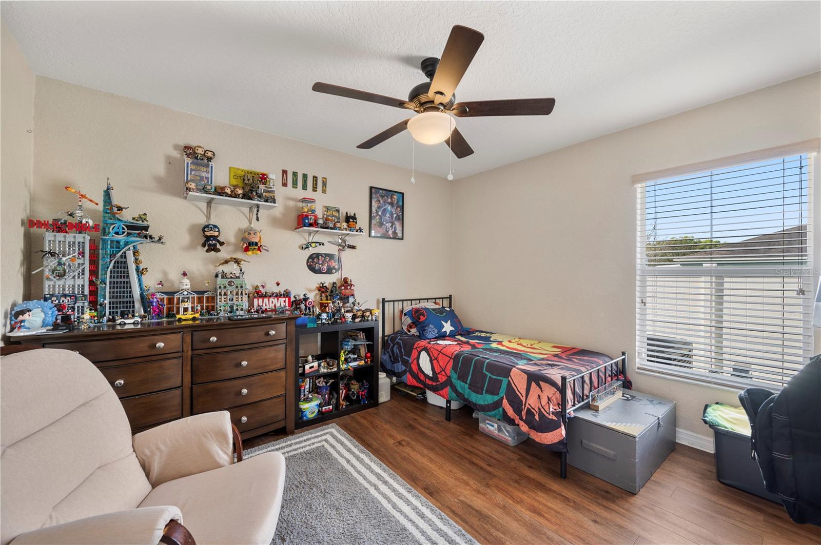 HUNTINGTON SUMMIT - Residential