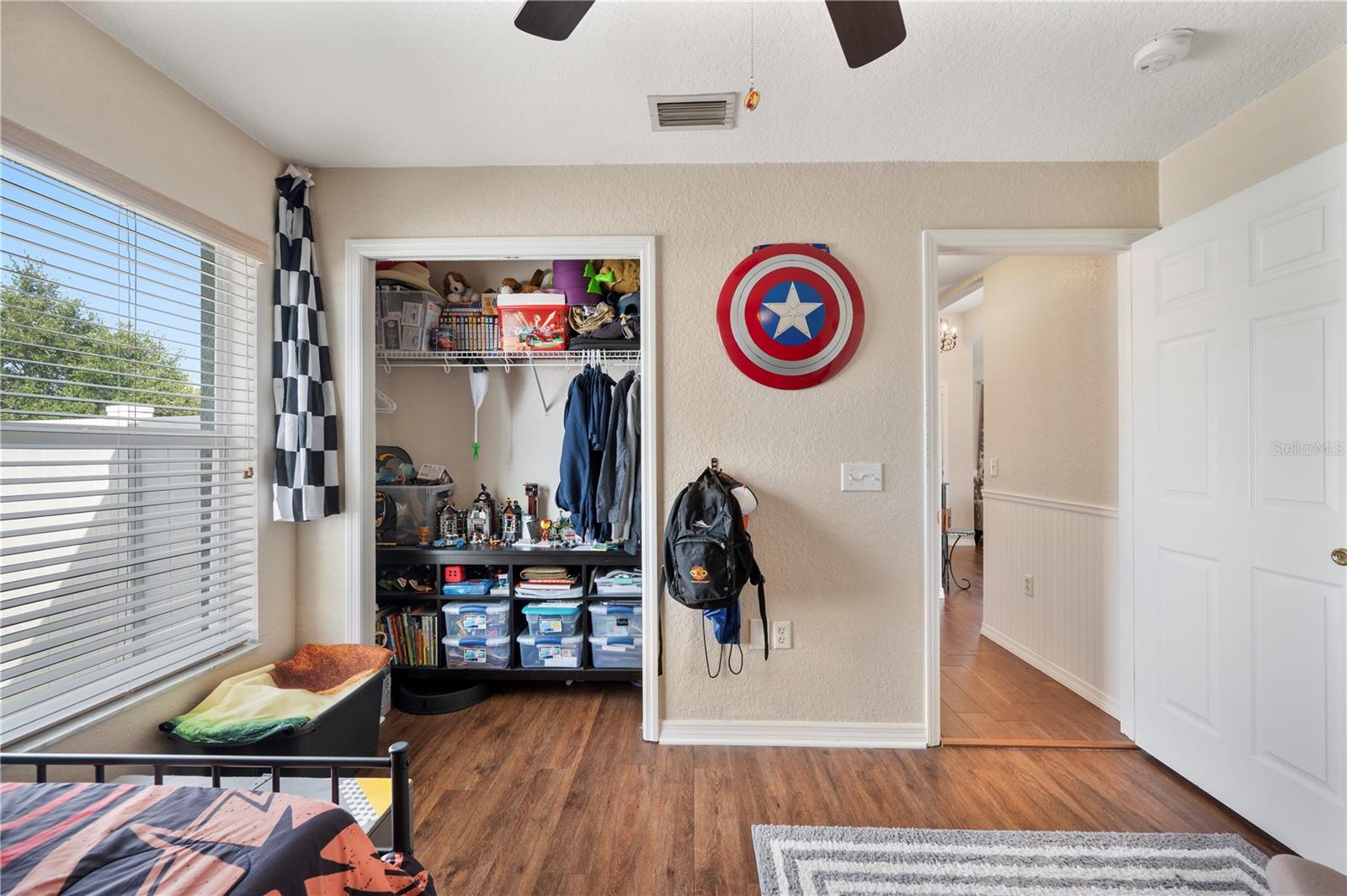 HUNTINGTON SUMMIT - Residential