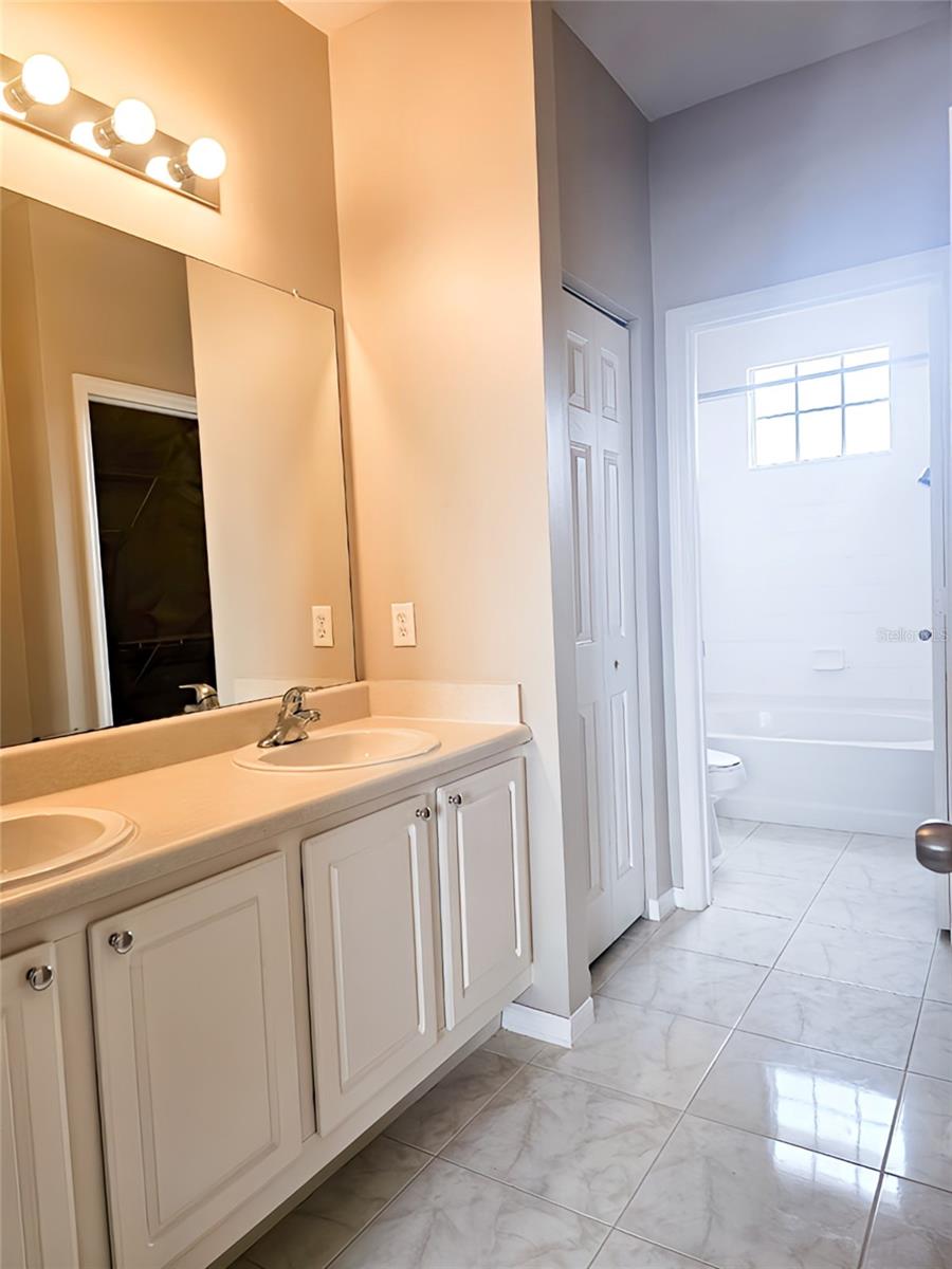 LAS PALMAS OF SARASOTA - Residential