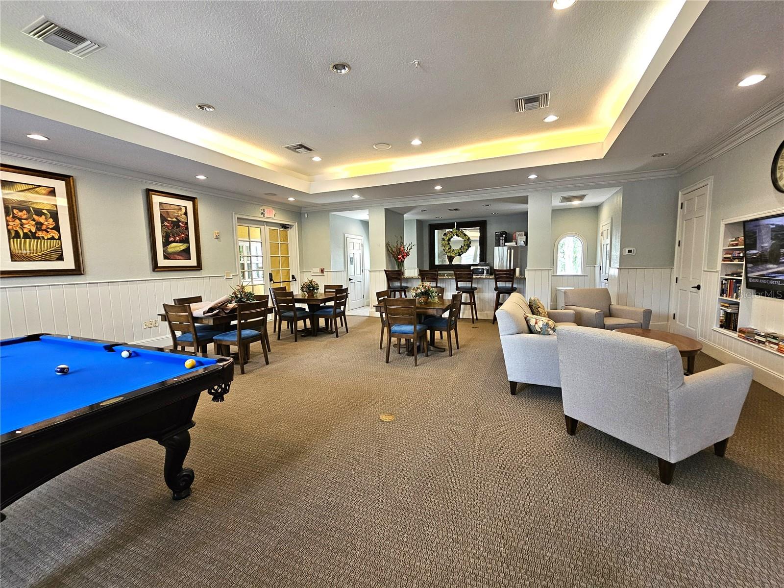 LAS PALMAS OF SARASOTA - Residential