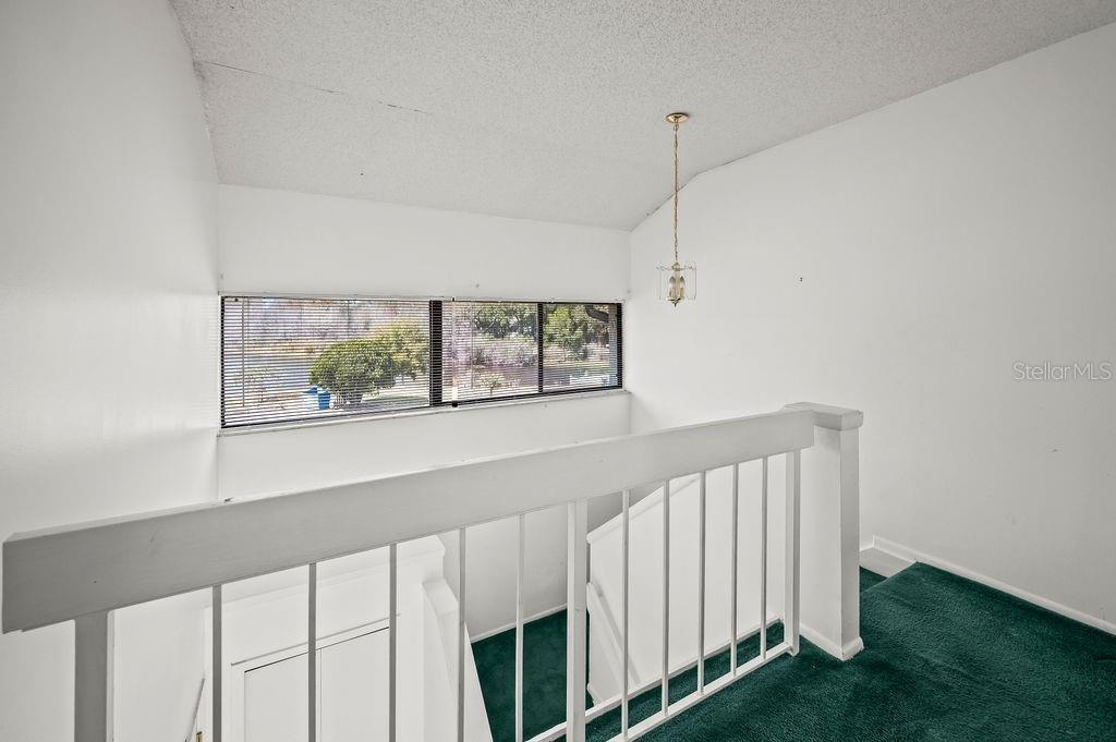 ALHAMBRA VILLAGE 01 - Residential