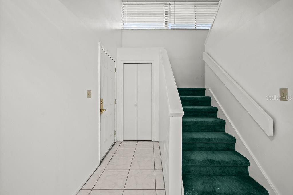 ALHAMBRA VILLAGE 01 - Residential