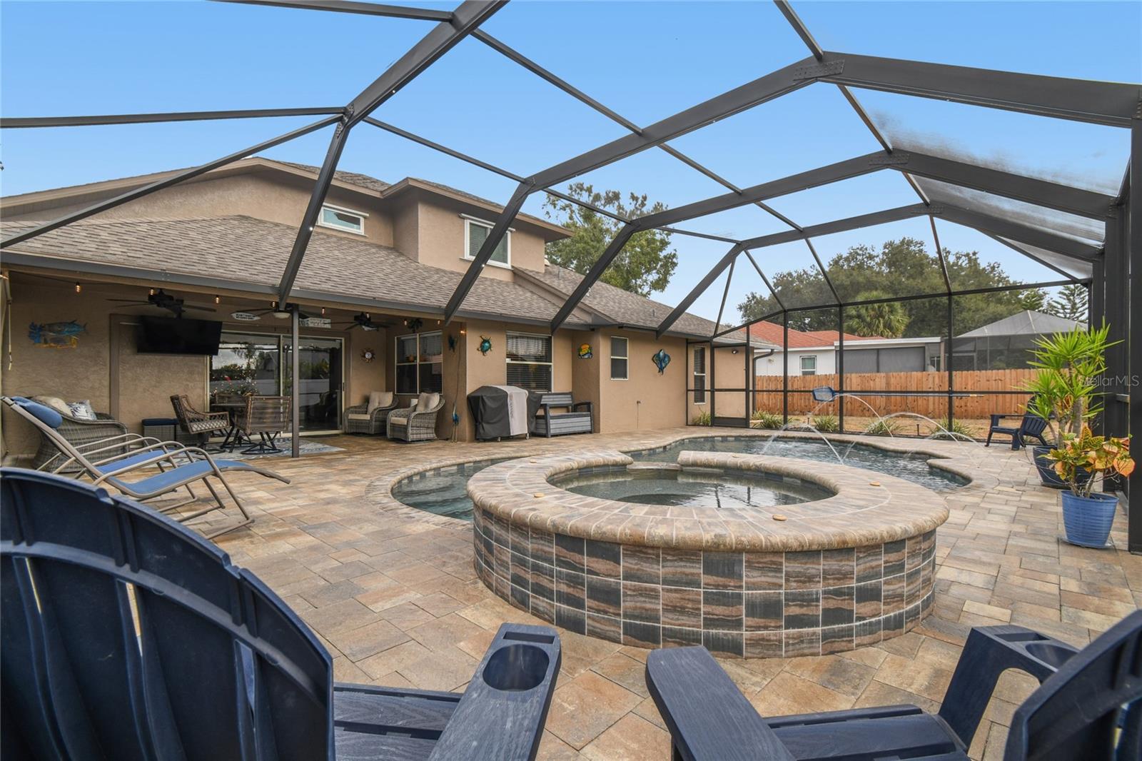 RIVER CROSSING UNIT 05 - Residential