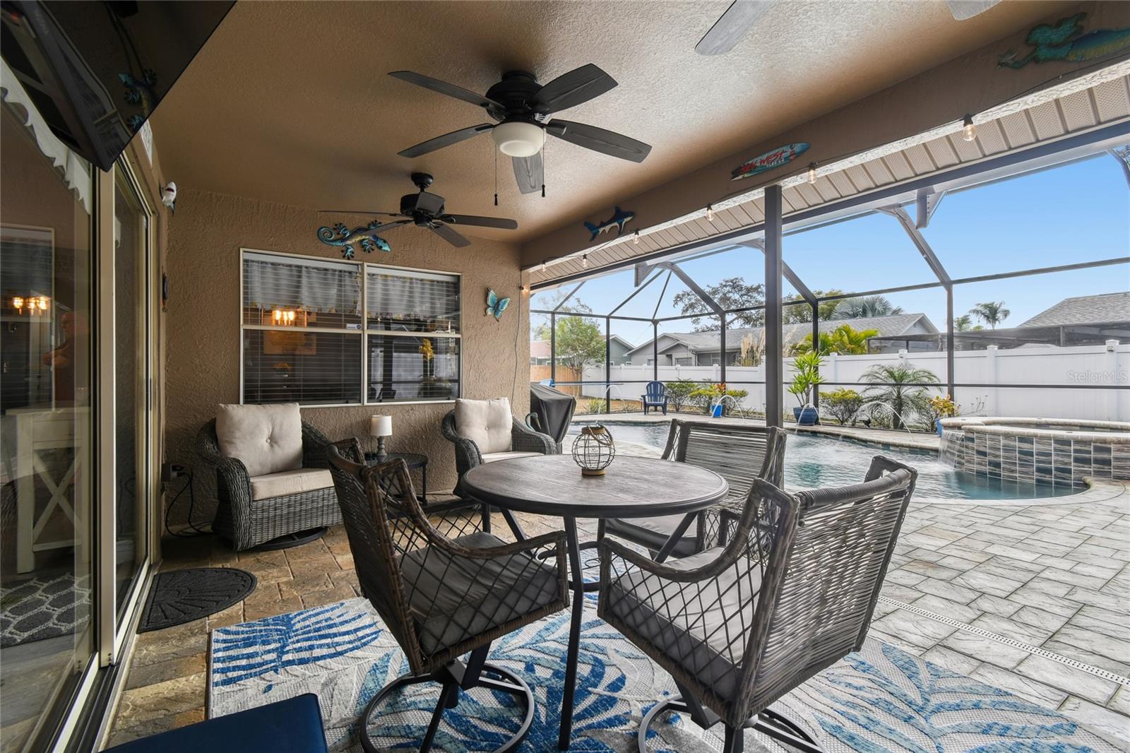 RIVER CROSSING UNIT 05 - Residential