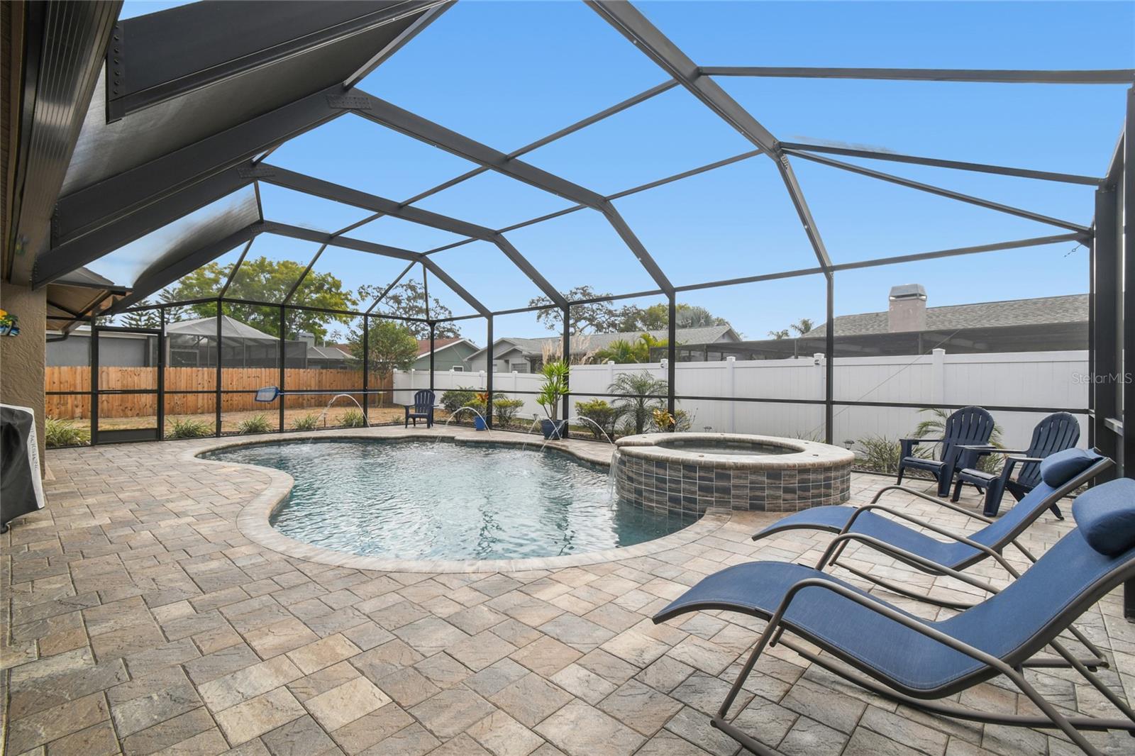 RIVER CROSSING UNIT 05 - Residential