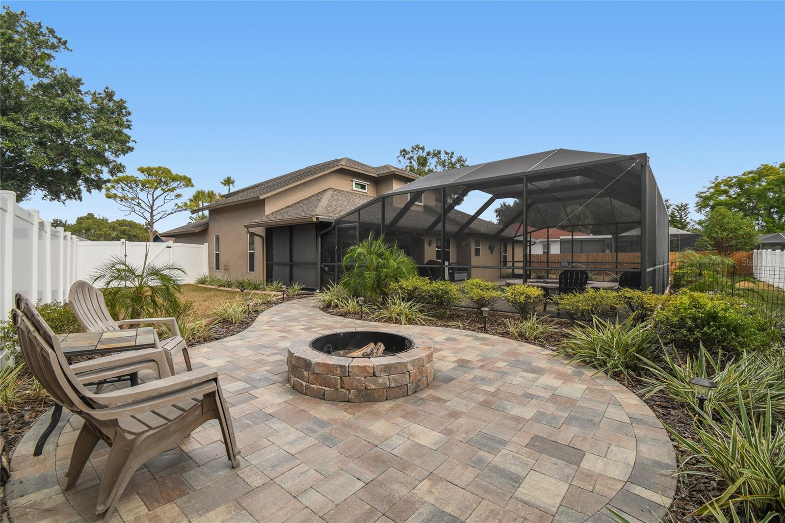 RIVER CROSSING UNIT 05 - Residential