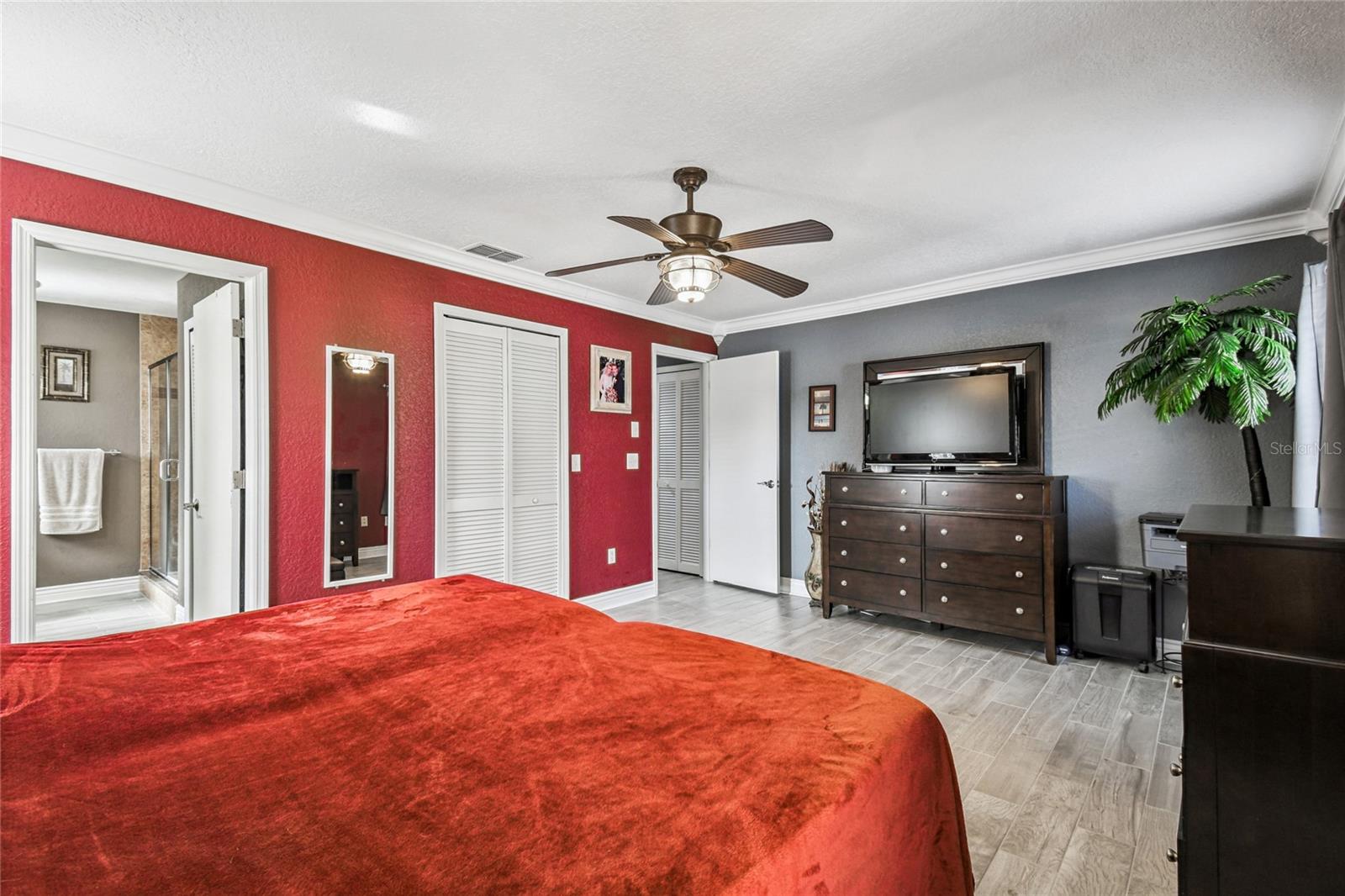 RIVER CROSSING UNIT 05 - Residential