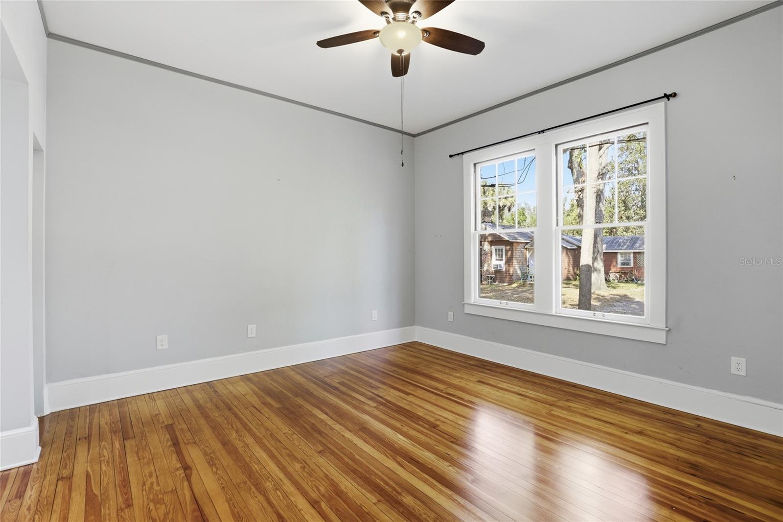 WOOLEY FORD & - Residential