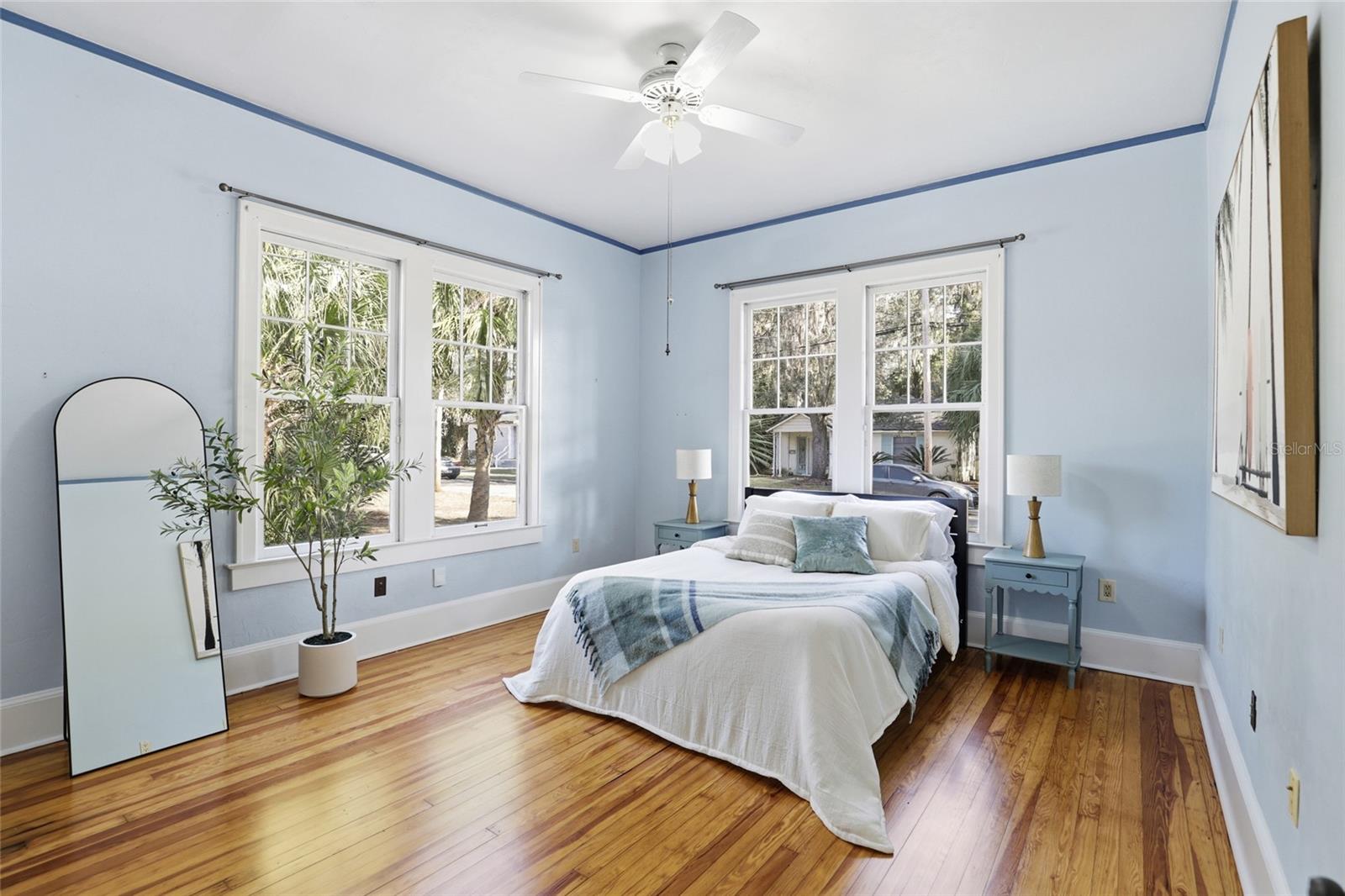 WOOLEY FORD & - Residential