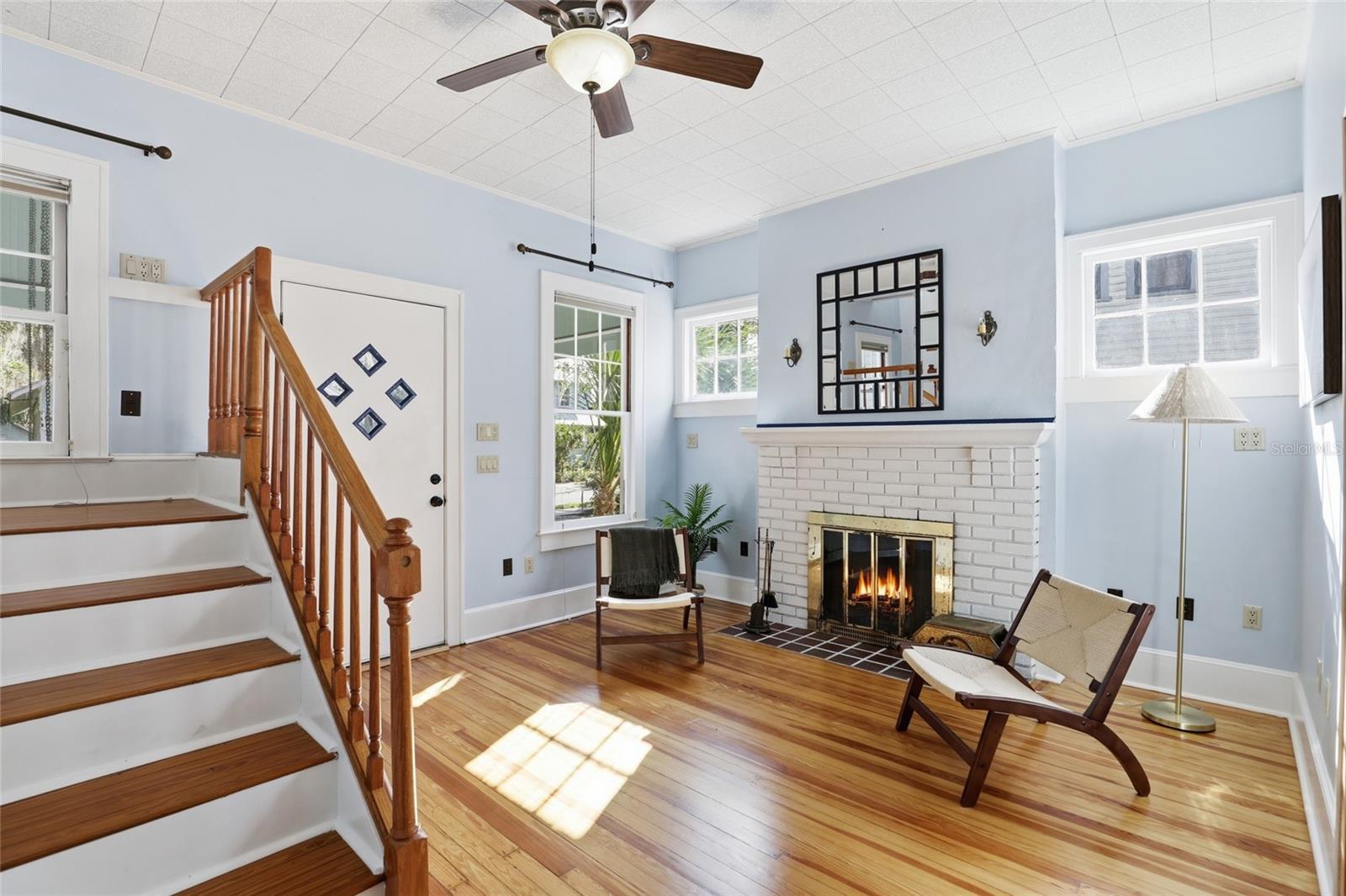 WOOLEY FORD & - Residential