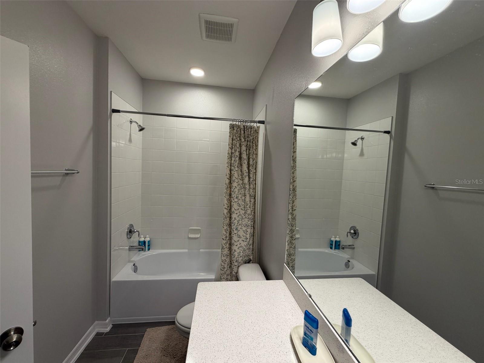 ENCORE AT OVATION - Residential