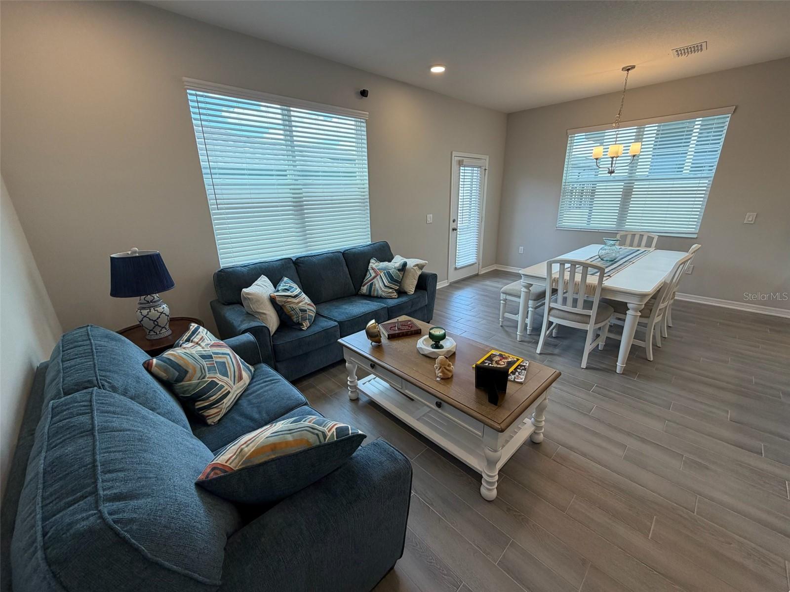 ENCORE AT OVATION - Residential