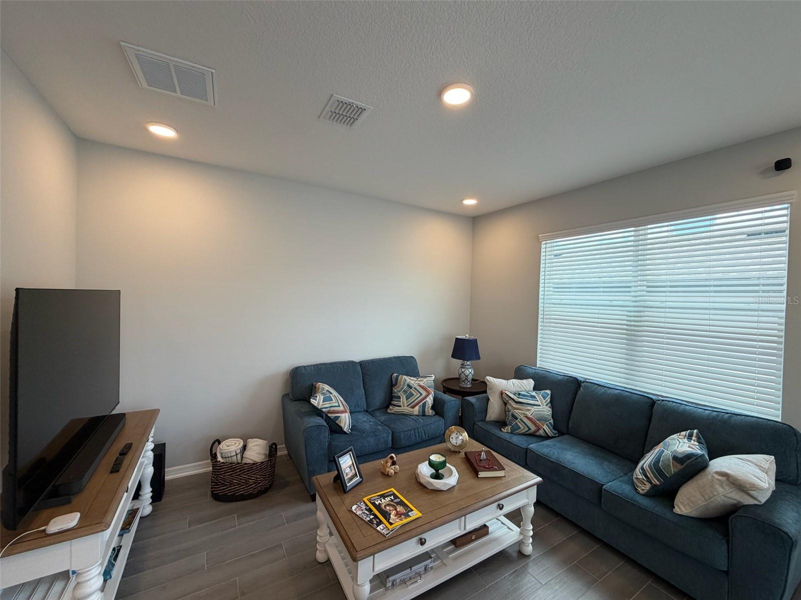 ENCORE AT OVATION - Residential