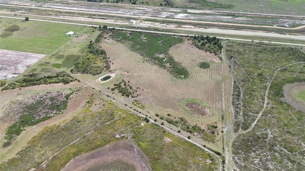 Photo of County Line Road E, Fort Meade, FL 33841 (MLS # OM728385)