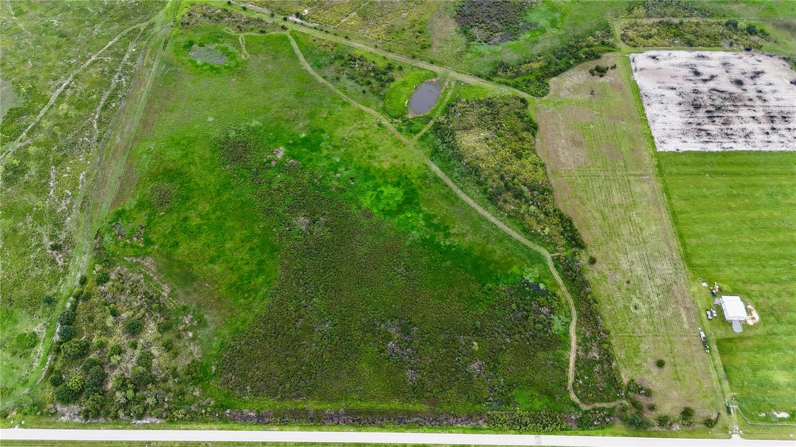 COUNTY LINE ROAD E