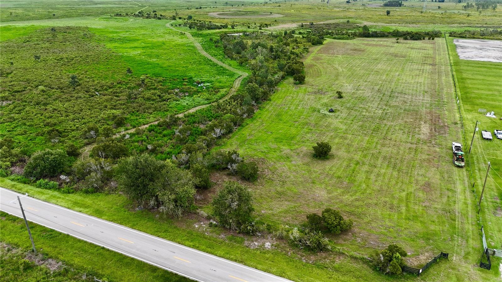 COUNTY LINE ROAD E