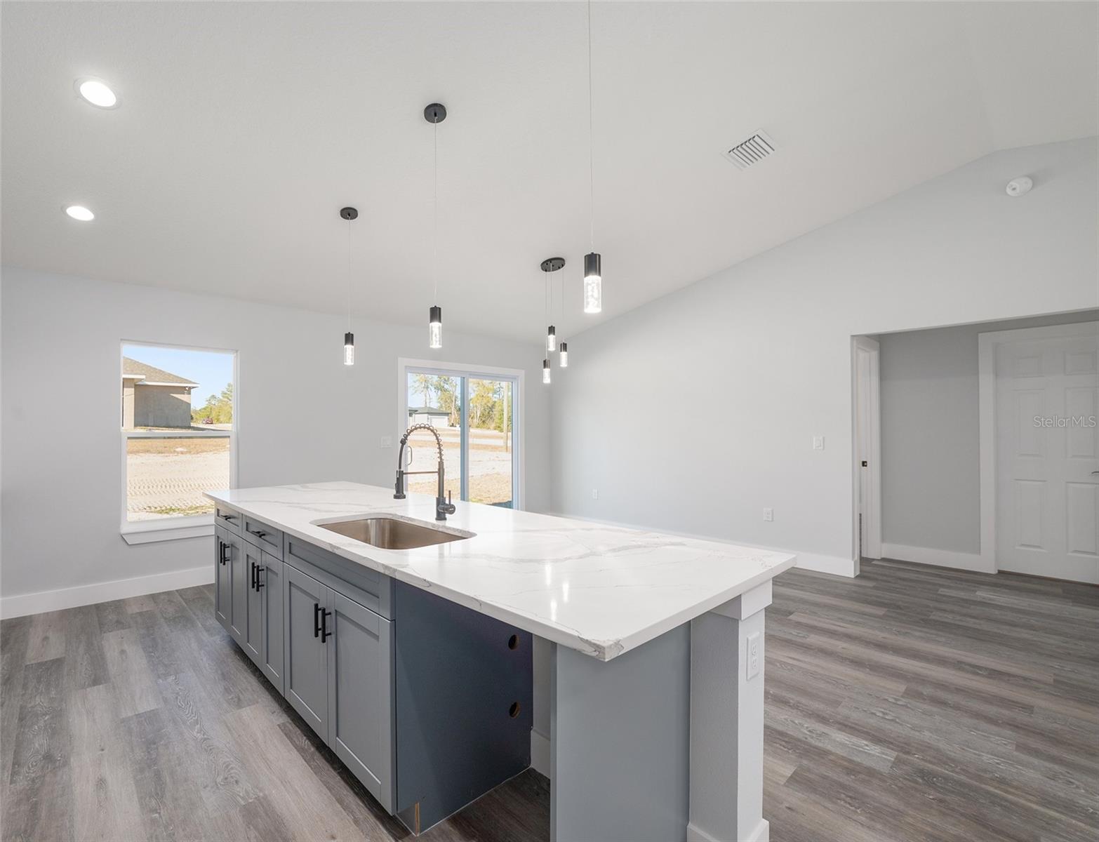 RAINBOW PARK UNIT 3 - Residential