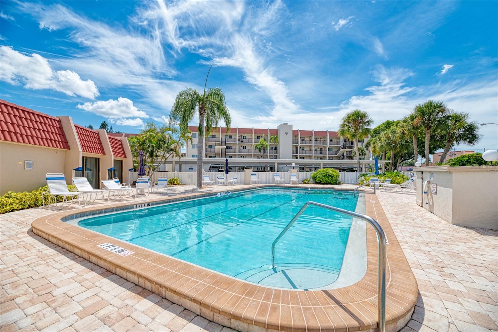 BELLA COSTA I - Residential