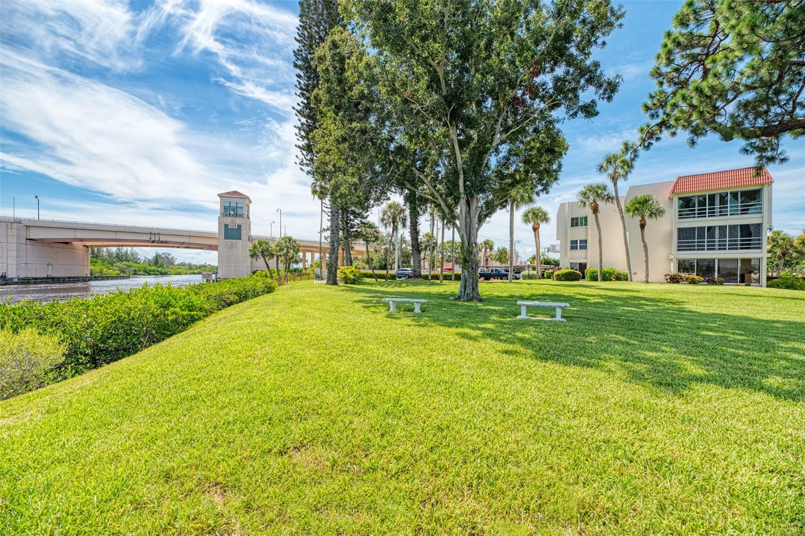 BELLA COSTA I - Residential