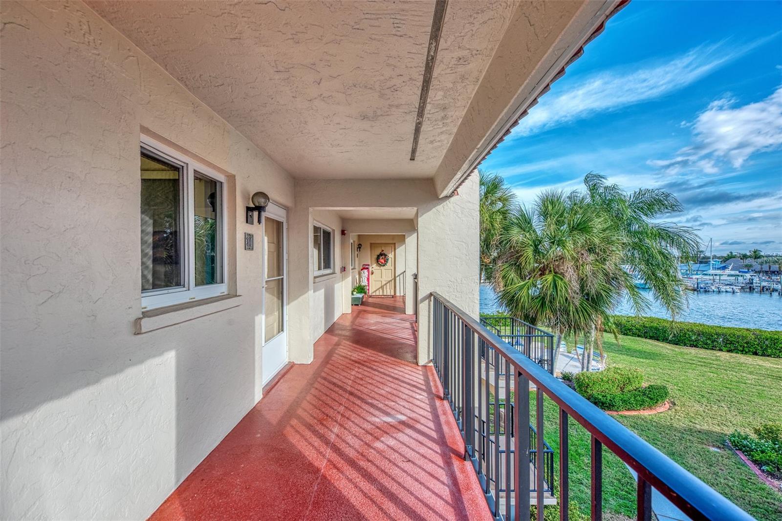 BELLA COSTA I - Residential
