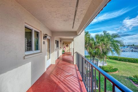 Photo of 260 Santa Maria Street #311, Venice, FL 34285 (MLS # D6147193)
