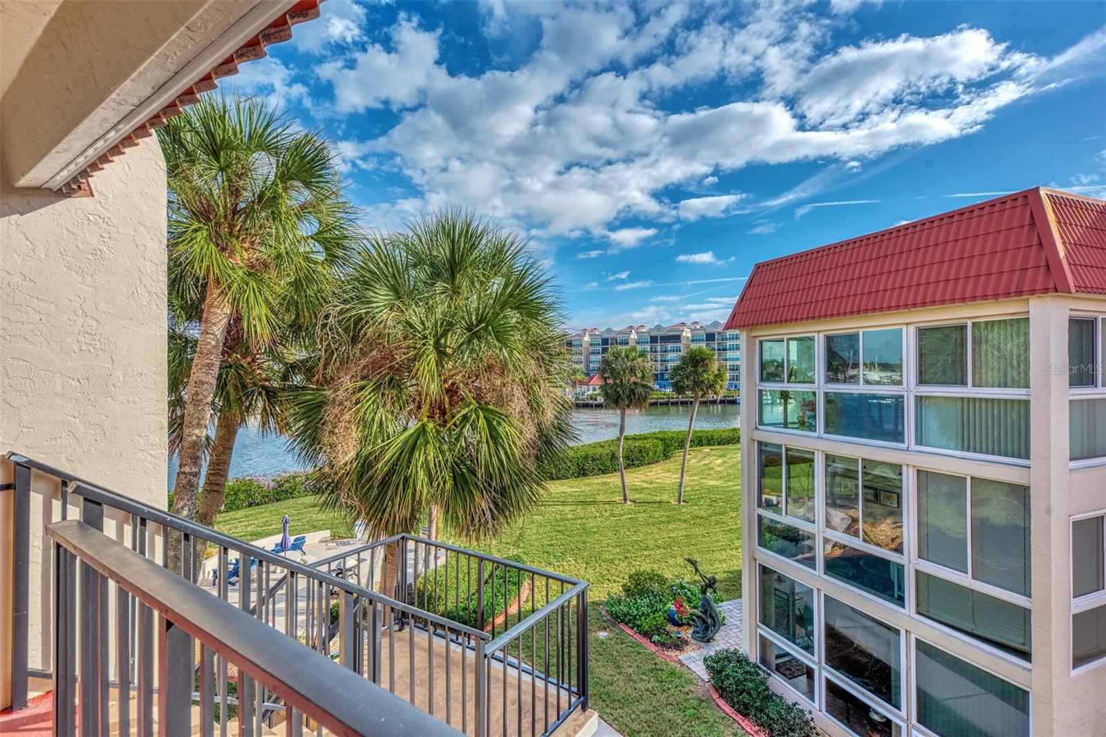 BELLA COSTA I - Residential