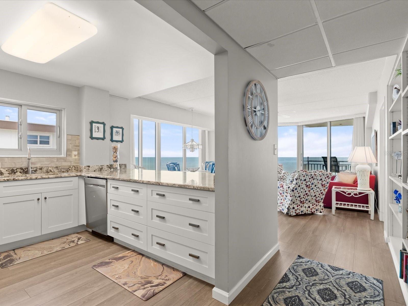 SURFSIDE CLUB - Residential