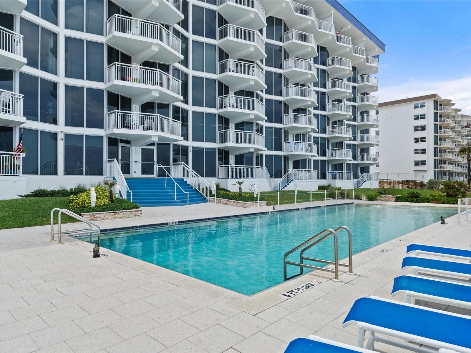 SURFSIDE CLUB - Residential
