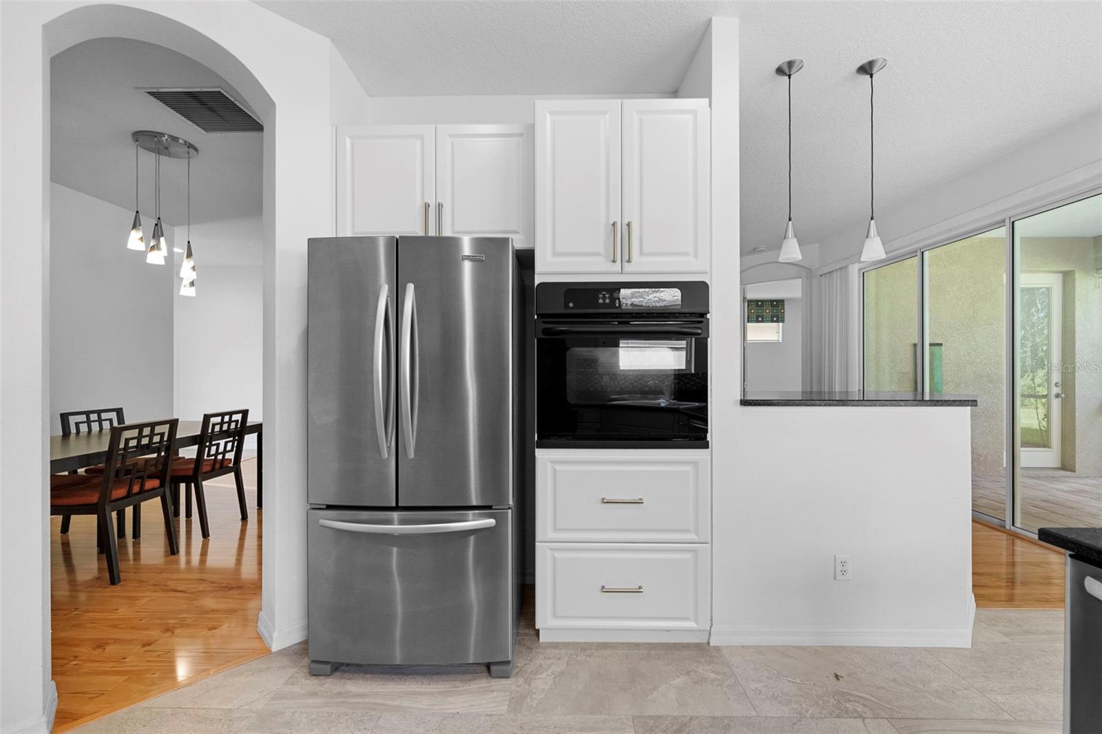 CARRIAGE RUN AT UNIVERSITY PLACE - Residential