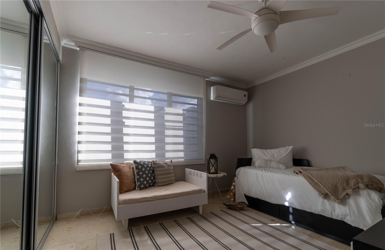 PASEO SAN JUAN - Residential