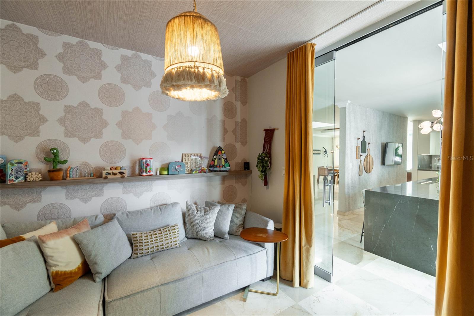 PASEO SAN JUAN - Residential