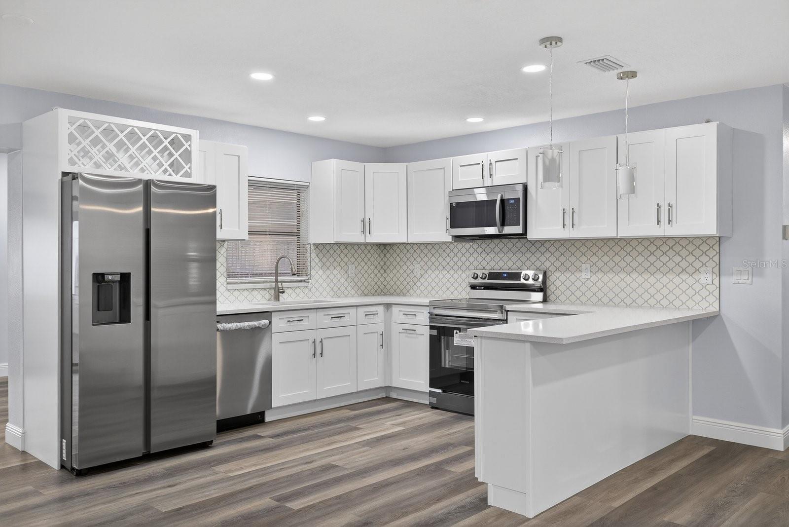 BAY CREST PARK UNIT 03 - Residential