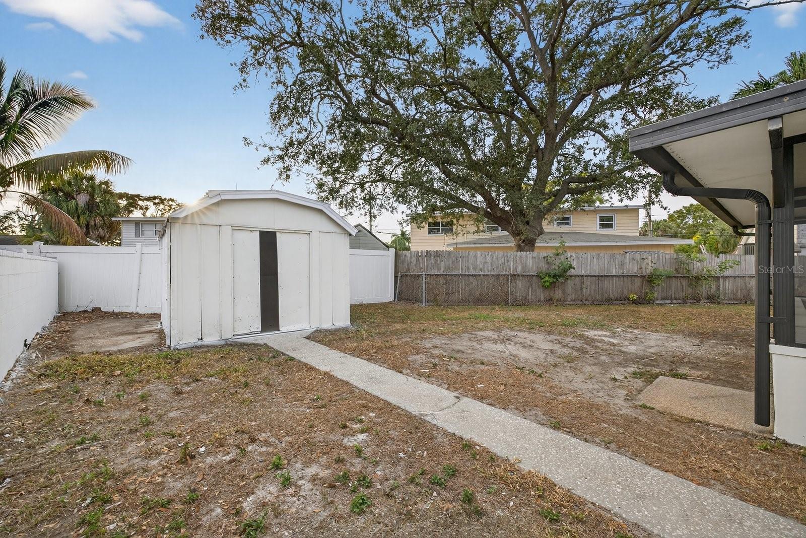 BAY CREST PARK UNIT 03 - Residential