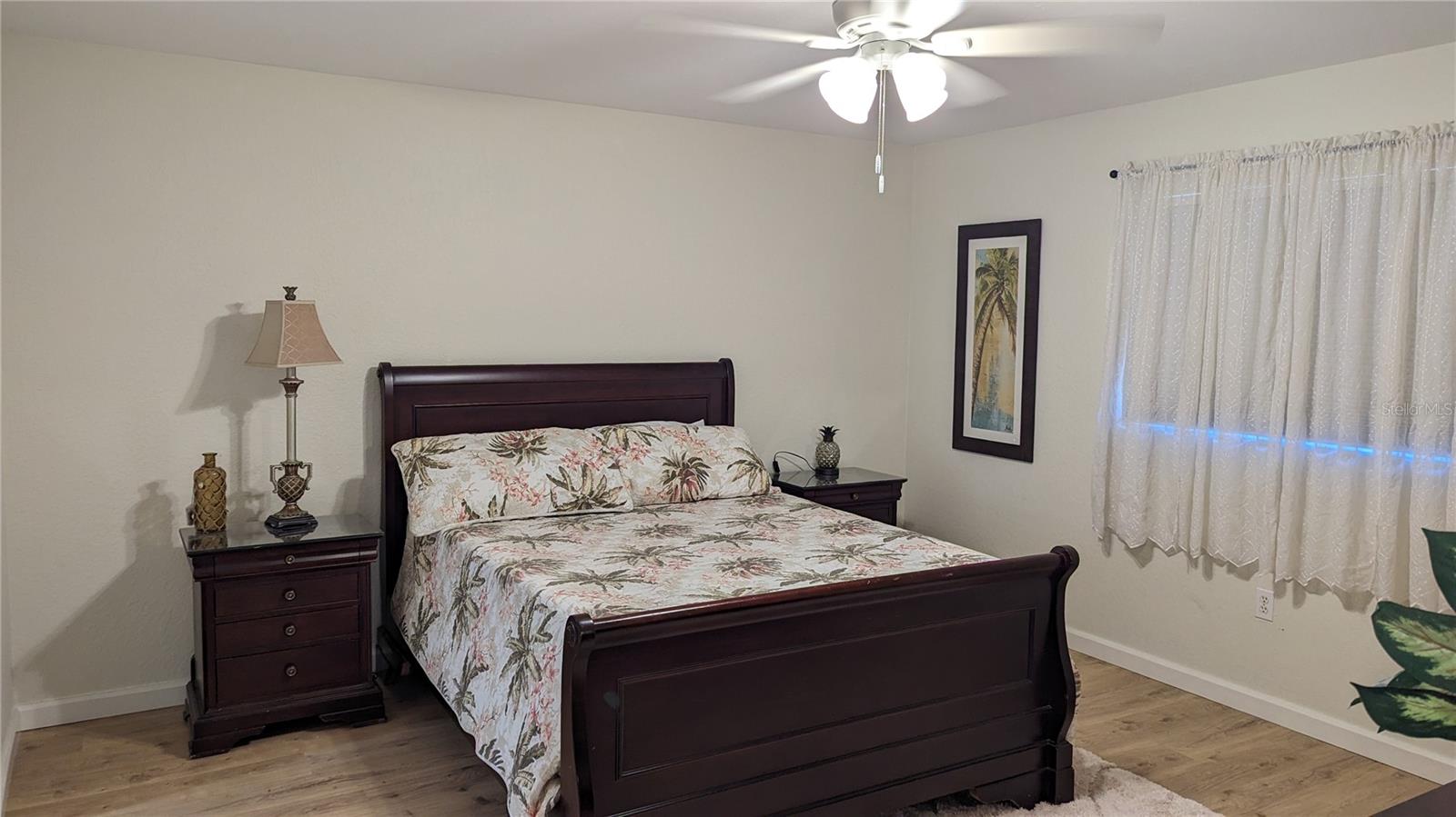 CARNEYS SUB - Residential Lease