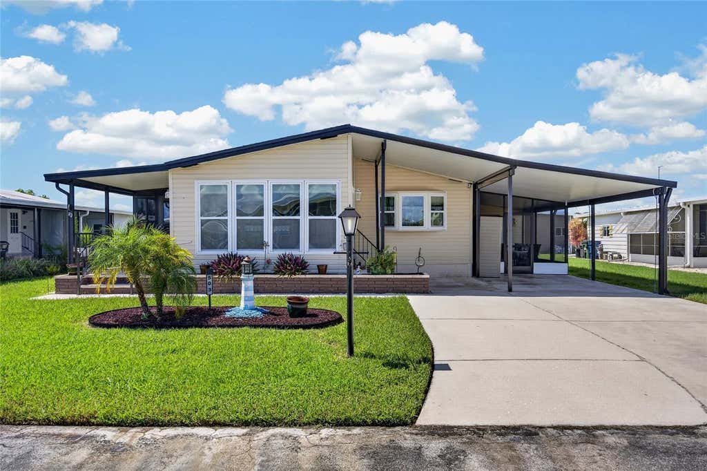 Photo of 503 La Playa Circle, North Port, FL 34287 (MLS # C7529353)