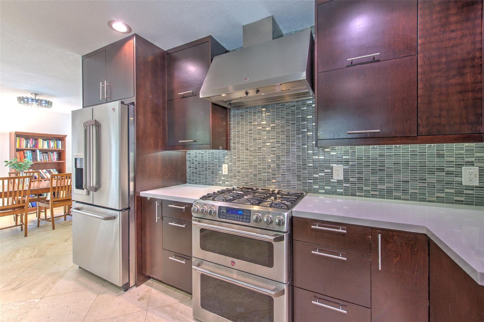 FOREST HILLS - Residential