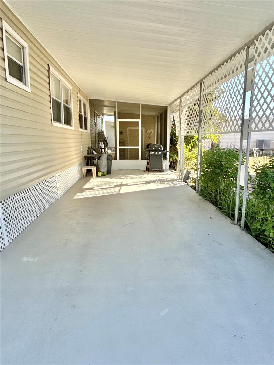 MOBEL AMERICANA MOBILE HOME PARK UNREC - Residential Lease