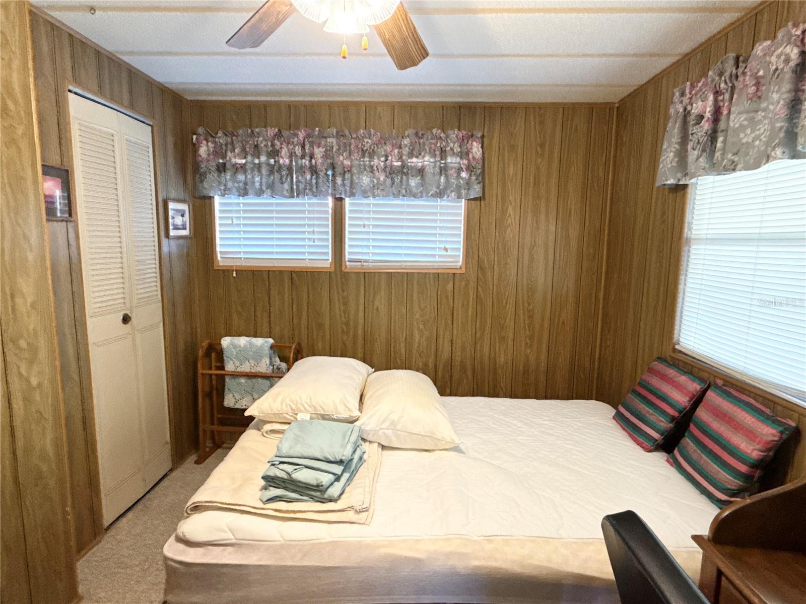 MOBEL AMERICANA MOBILE HOME PARK UNREC - Residential Lease