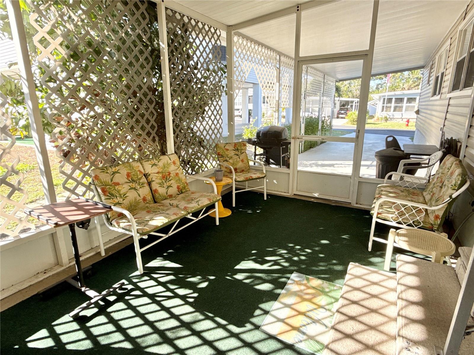 MOBEL AMERICANA MOBILE HOME PARK UNREC - Residential Lease