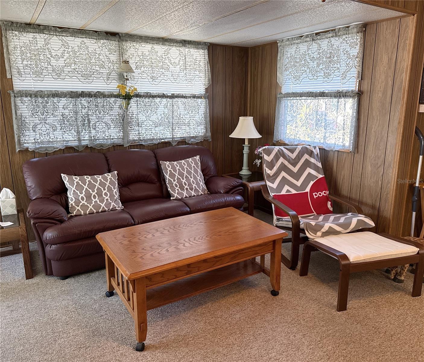 MOBEL AMERICANA MOBILE HOME PARK UNREC - Residential Lease