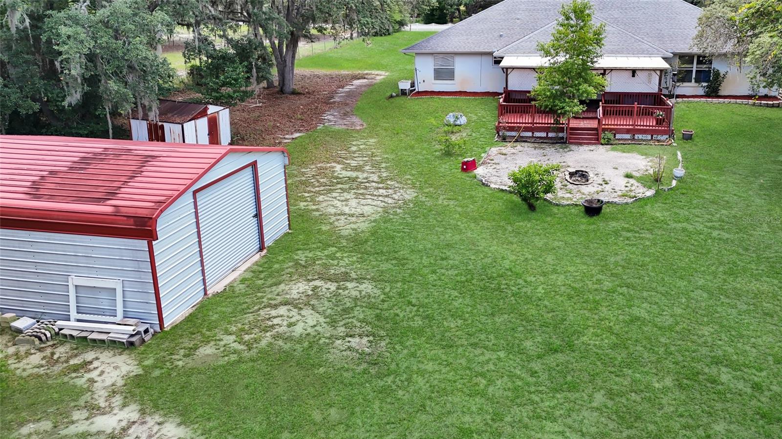 LAKE TROPICANA RANCHETTES - Residential