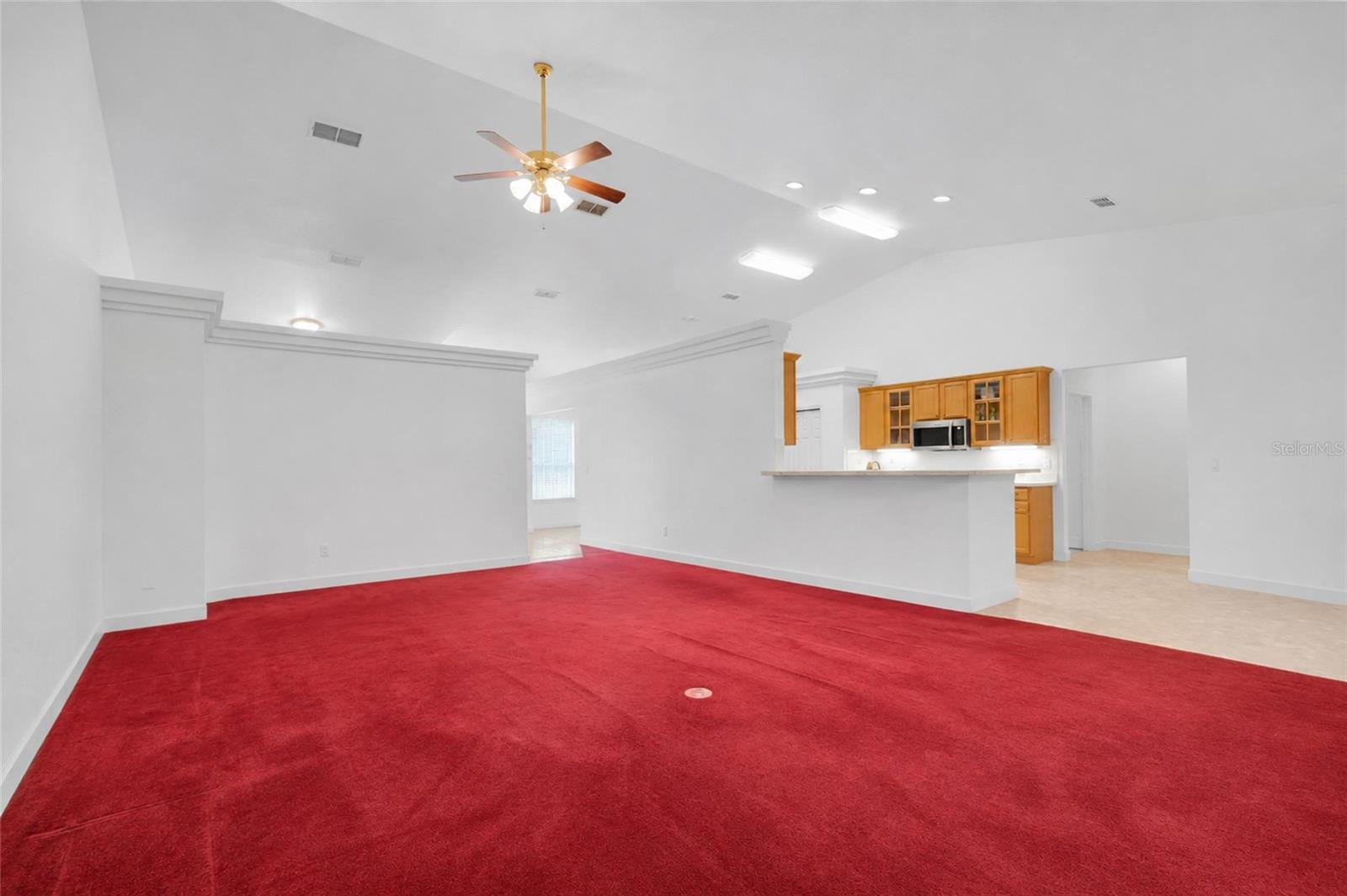 LAKE TROPICANA RANCHETTES - Residential