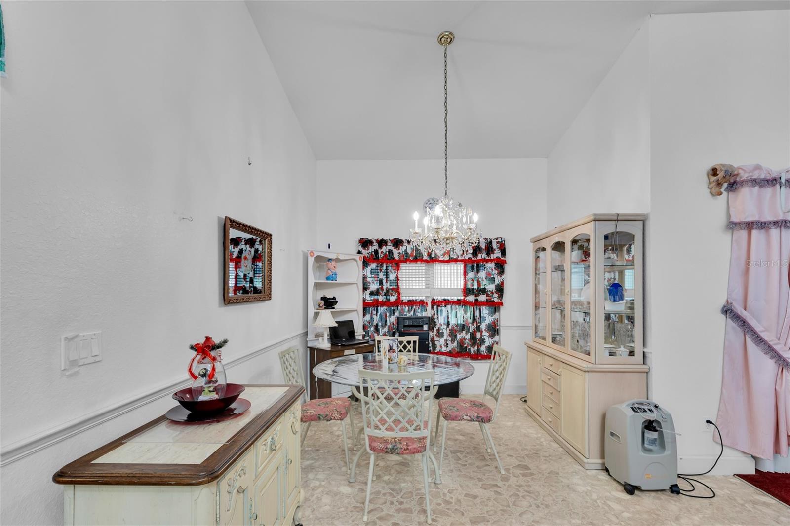 LAKE TROPICANA RANCHETTES - Residential