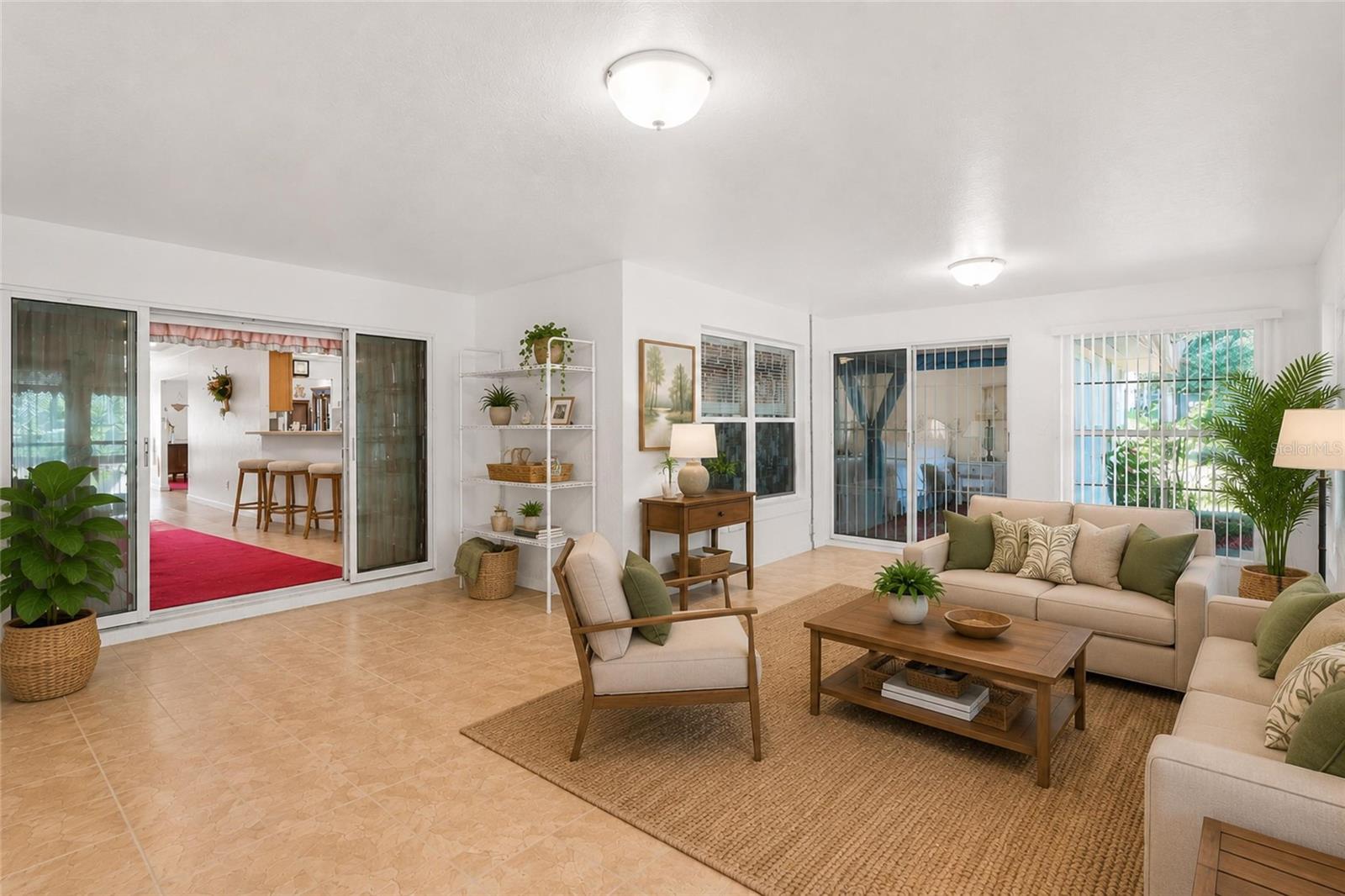 LAKE TROPICANA RANCHETTES - Residential