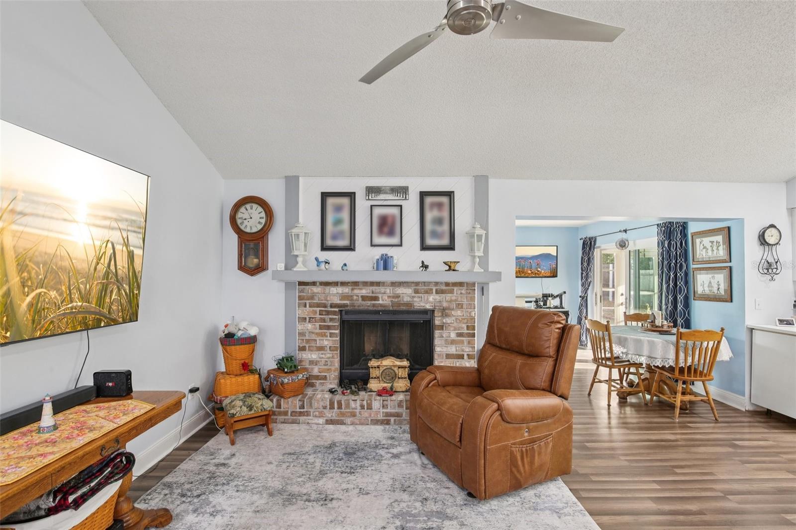 SOUTHWOOD HILLS UNIT 14 - Residential