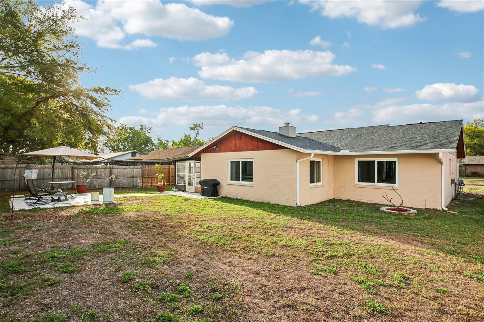 SOUTHWOOD HILLS UNIT 14 - Residential